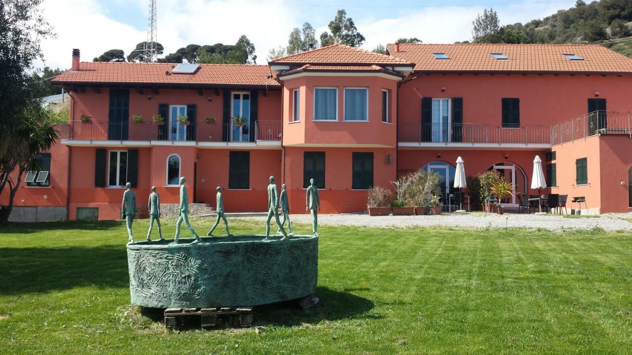 Agriturismo La Tuffatrice Империя Экстерьер фото